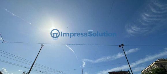 27m² Commercial property in Naples, Italy No. 338517 11