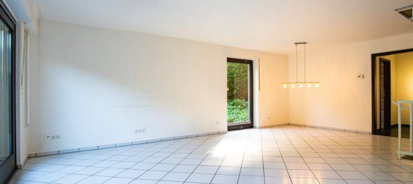 Moradia em banda de 5 divisões em Monchengladbach, Germany N.º 303729 4