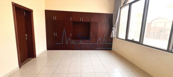 6 chambres Villa à Al Barsha, UAE No. 56475 8