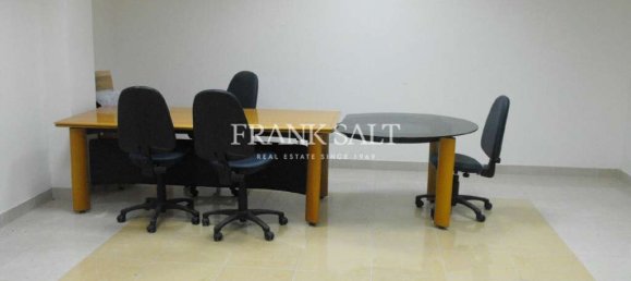 Oficina en Ta' Xbiex, Malta 61 m² No. 13026 3