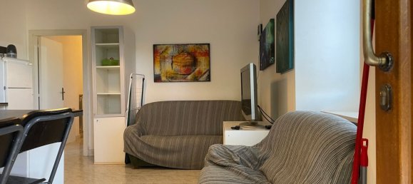 3 rooms Apartment in Camerino, Italy No. 115683 3