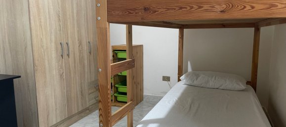 3 rooms Apartment in Camerino, Italy No. 115683 10