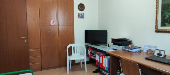 4 bedrooms House in Cologno Monzese, Italy No. 326556 28