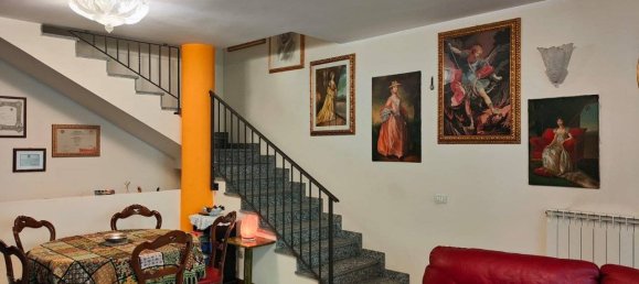 4 bedrooms House in Cologno Monzese, Italy No. 326556 8