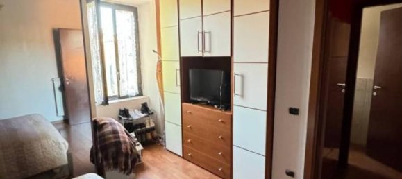 2 rooms Apartment in Frosinone, Italy No. 21668 11