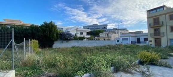 Grundstück in Castelvetrano, Italy 392m², Nr. 178019 9