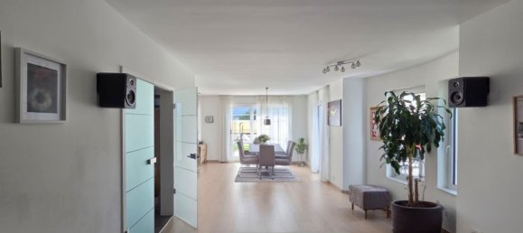 3 bedrooms Villa in Kaulsdorf, Germany No. 282801 3