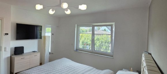 3 bedrooms Villa in Kaulsdorf, Germany No. 282801 8