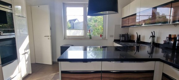 3 bedrooms Villa in Kaulsdorf, Germany No. 282801 6