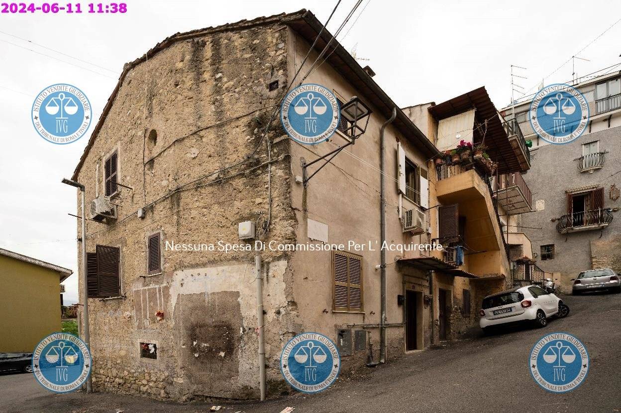 Квартира с 4 комнатами в Паломбара Сабина, Италия № 321412