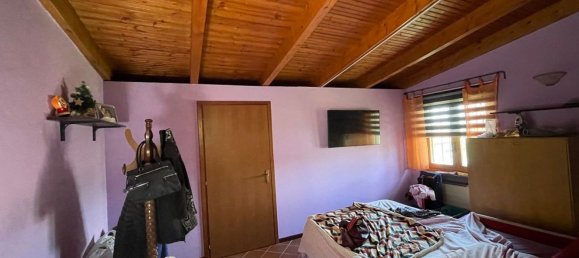 Дом с 5 комнатами в Санто Стефано Бельбо, Италия № 123975 14