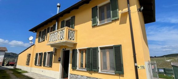 Дом с 5 комнатами в Санто Стефано Бельбо, Италия № 123975 24