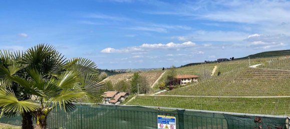 Дом с 5 комнатами в Санто Стефано Бельбо, Италия № 123975 23