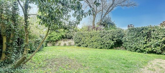 8 Schlafzimmer Haus in Le Ban-Saint-Martin, France, Nr. 300500 13