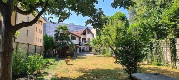 10 rooms Villa in Legnano, Italy No. 167147 4