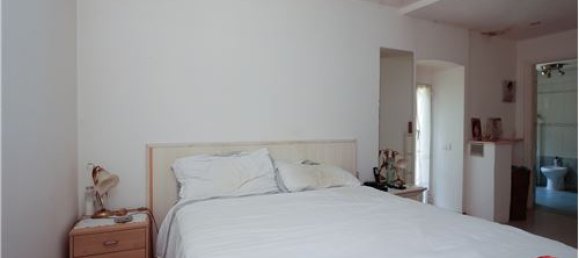 2 Schlafzimmer Haus in Genoa, Italy, Nr. 289495 16