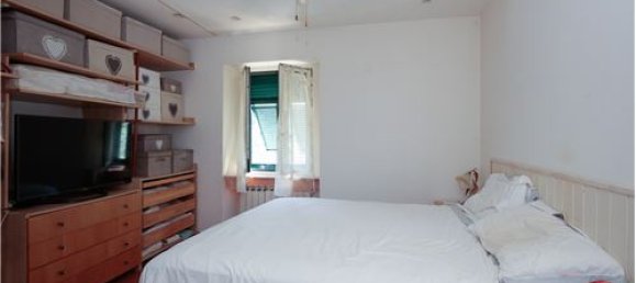 2 Schlafzimmer Haus in Genoa, Italy, Nr. 289495 13