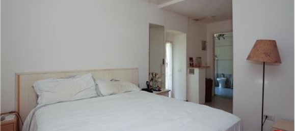 2 Schlafzimmer Haus in Genoa, Italy, Nr. 289495 15