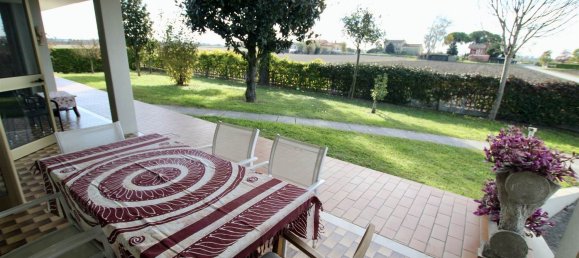 10-salle Villa à Caorle, Italy No. 87945 4