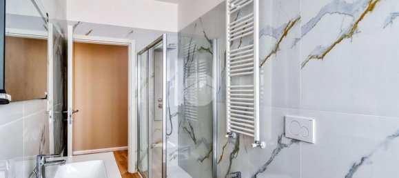 Apartamento de 3 dormitorios en Busto Arsizio, Italy No. 363473 16