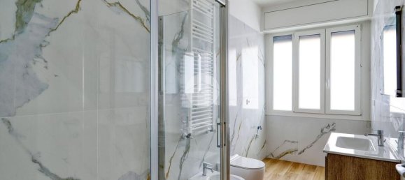 Apartamento de 3 dormitorios en Busto Arsizio, Italy No. 363473 14