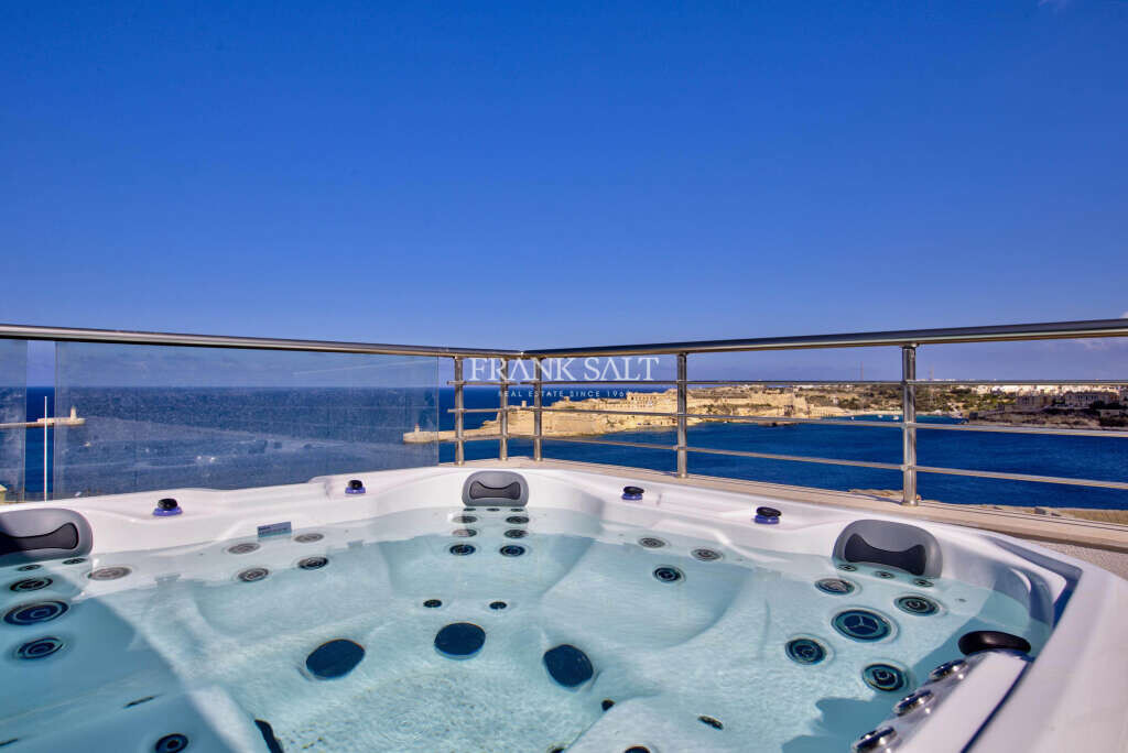 Penthouse T4 em Valletta, Malta N.º 7403