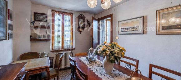 5 bedrooms Apartment in Felino, Italy No. 379073 20