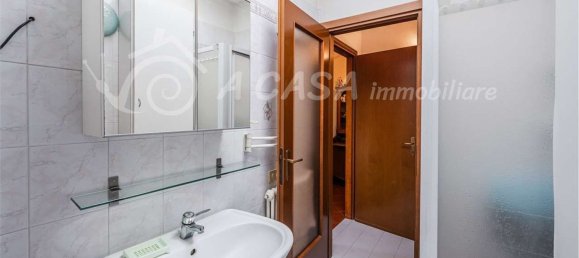 5 bedrooms Apartment in Felino, Italy No. 379073 16