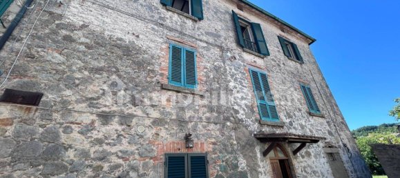 7 bedrooms House in Roccastrada, Italy No. 287869 2