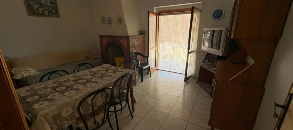 3 Schlafzimmer Wohnung in Crosia, Italy, Nr. 350472 4