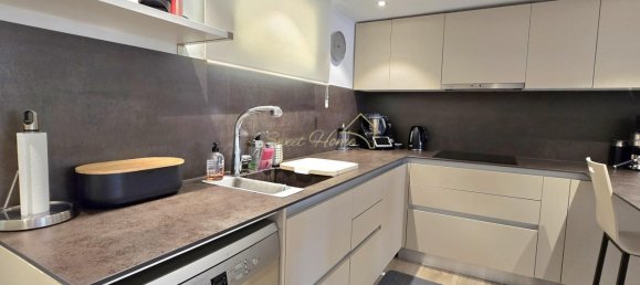 4 bedrooms Penthouse in Premia De Mar, Spain No. 209495 33