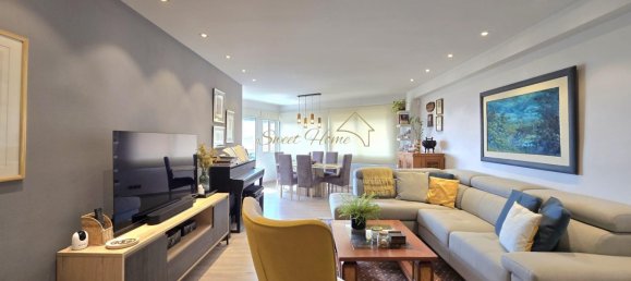 4 bedrooms Penthouse in Premia De Mar, Spain No. 209495 2