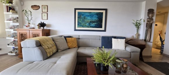 4 bedrooms Penthouse in Premia De Mar, Spain No. 209495 5