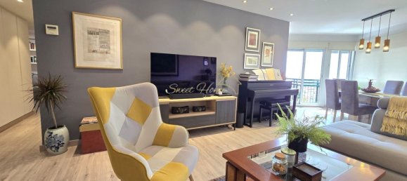 4 bedrooms Penthouse in Premia De Mar, Spain No. 209495 10