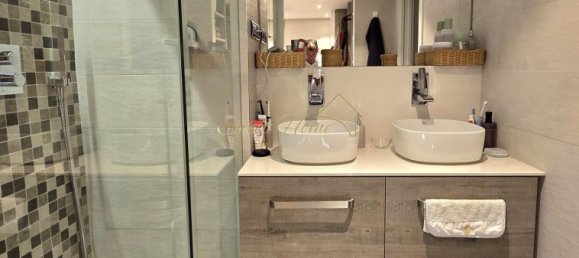 4 bedrooms Penthouse in Premia De Mar, Spain No. 209495 49