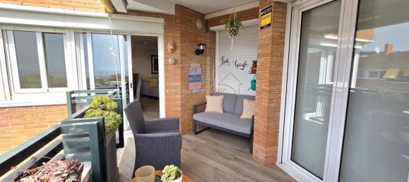 4 bedrooms Penthouse in Premia De Mar, Spain No. 209495 18