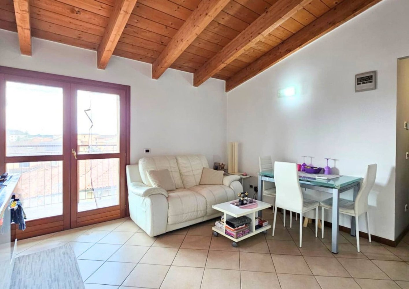 2 bedrooms Apartment in Limbiate, Italy No. 391781