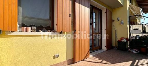 3 bedrooms Apartment in Sona, Italy No. 22974 14