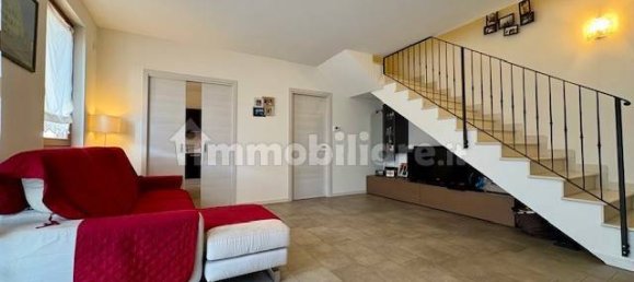 3 bedrooms Apartment in Sona, Italy No. 22974 12