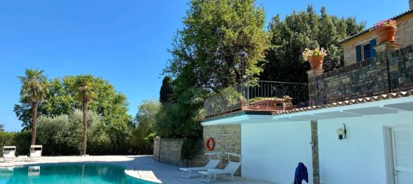 4 bedrooms Villa in Pesaro, Italy No. 102718 38