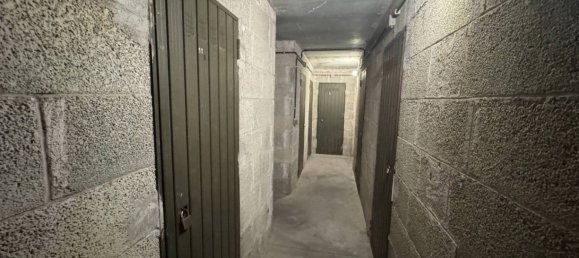 2 bedrooms Apartment in Rome, Italy No. 183143 37