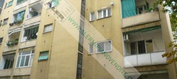 2 bedrooms Apartment in Milan, Italy No. 373110 2