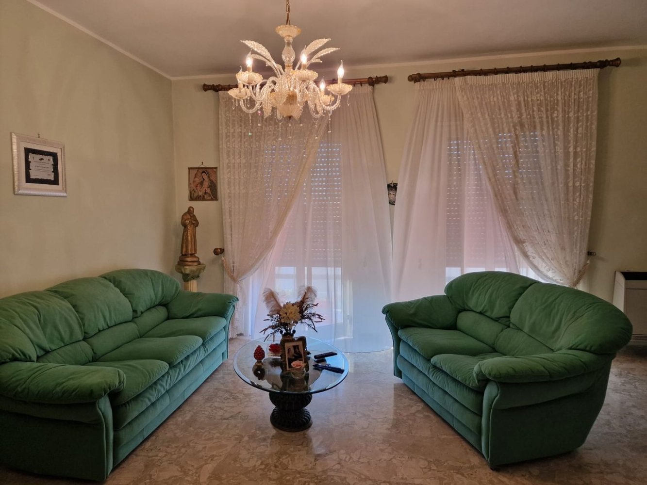 5غرفة شقة في Carini, Italy رقم 294920