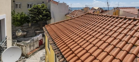 250m² Building in Lisbon, Portugal No. 117053 13