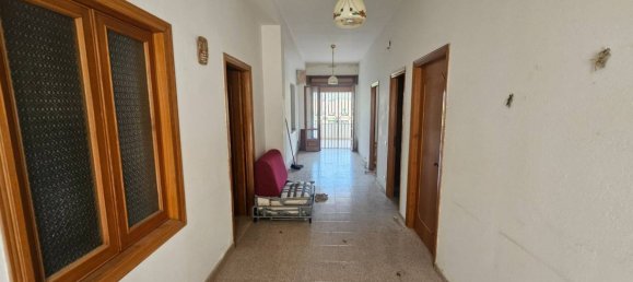 4 bedrooms Villa in Sinnai, Italy No. 302124 9