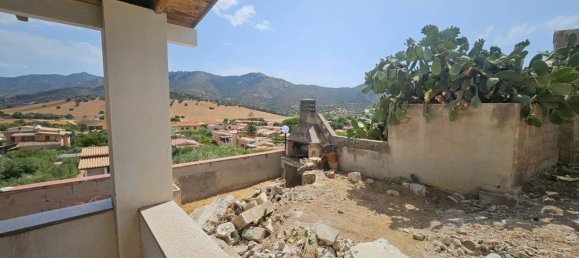 4 bedrooms Villa in Sinnai, Italy No. 302124 7