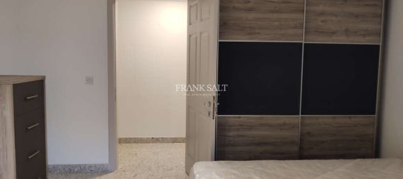 2 bedrooms Apartment in Pembroke, Malta No. 6451 8
