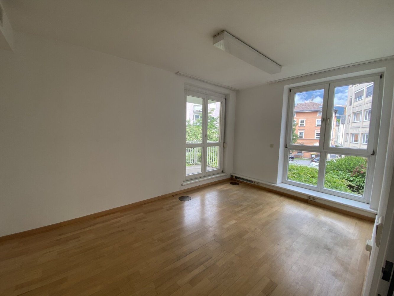 Garage à Innsbruck-Stadt, Austria 50m² No. 129117