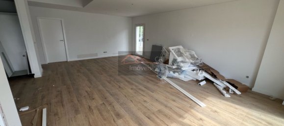 4 bedrooms House in Corroios, Portugal No. 117811 10