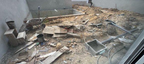 4 bedrooms House in Corroios, Portugal No. 117811 9